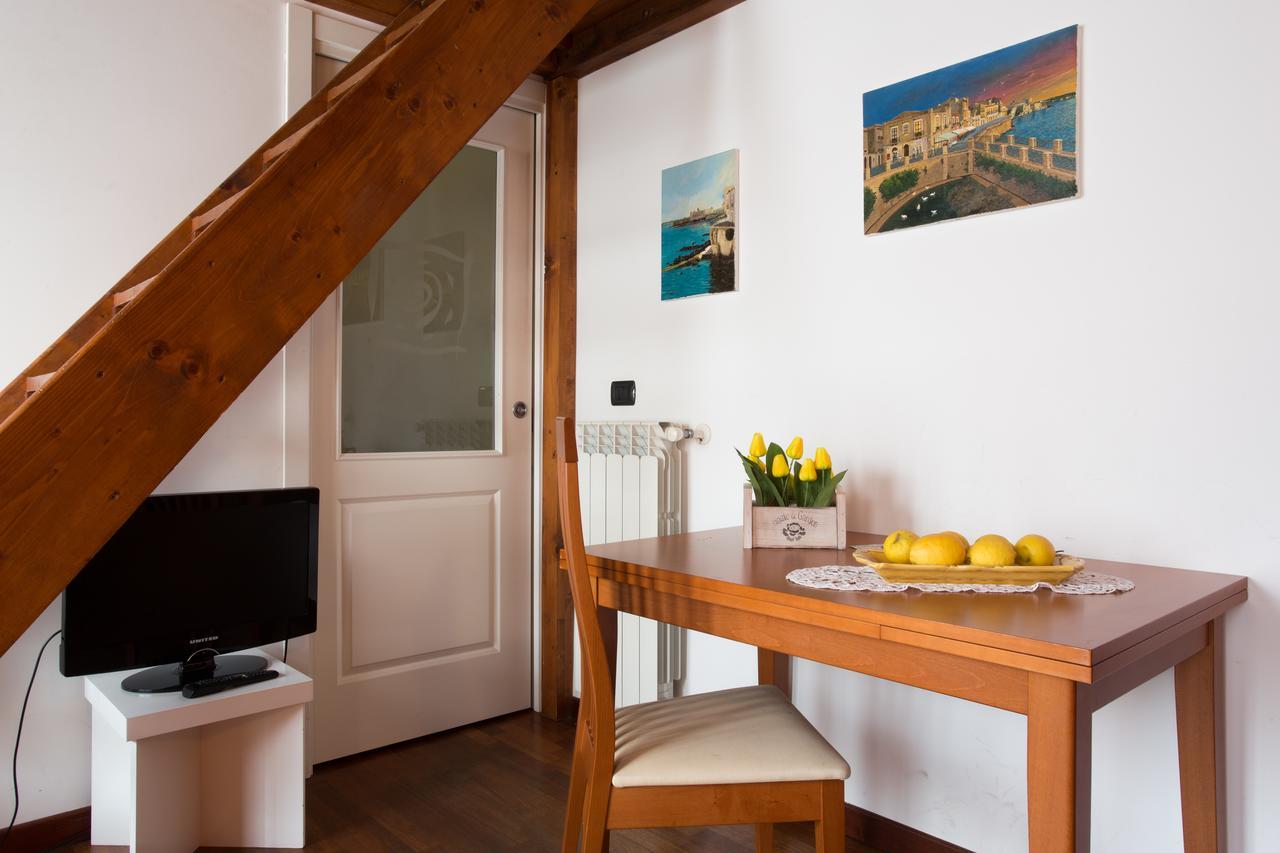 B&B Ortigia Bedda Сиракузы Экстерьер фото